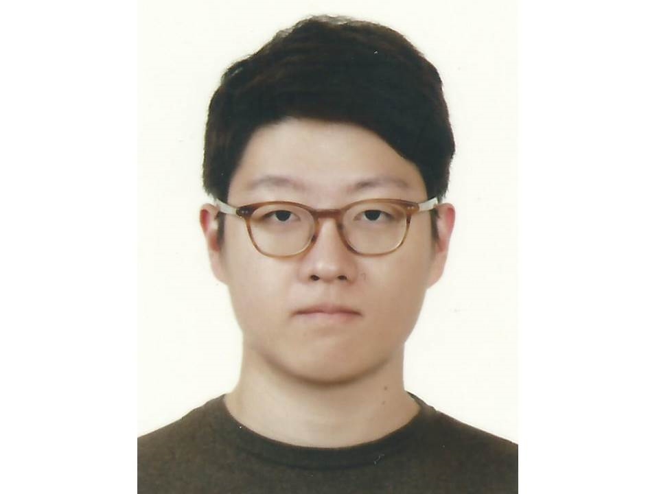 김영석(경영 10) 학생 입법고시와 행정고시 모두 합격, 교과서 정독이 비결