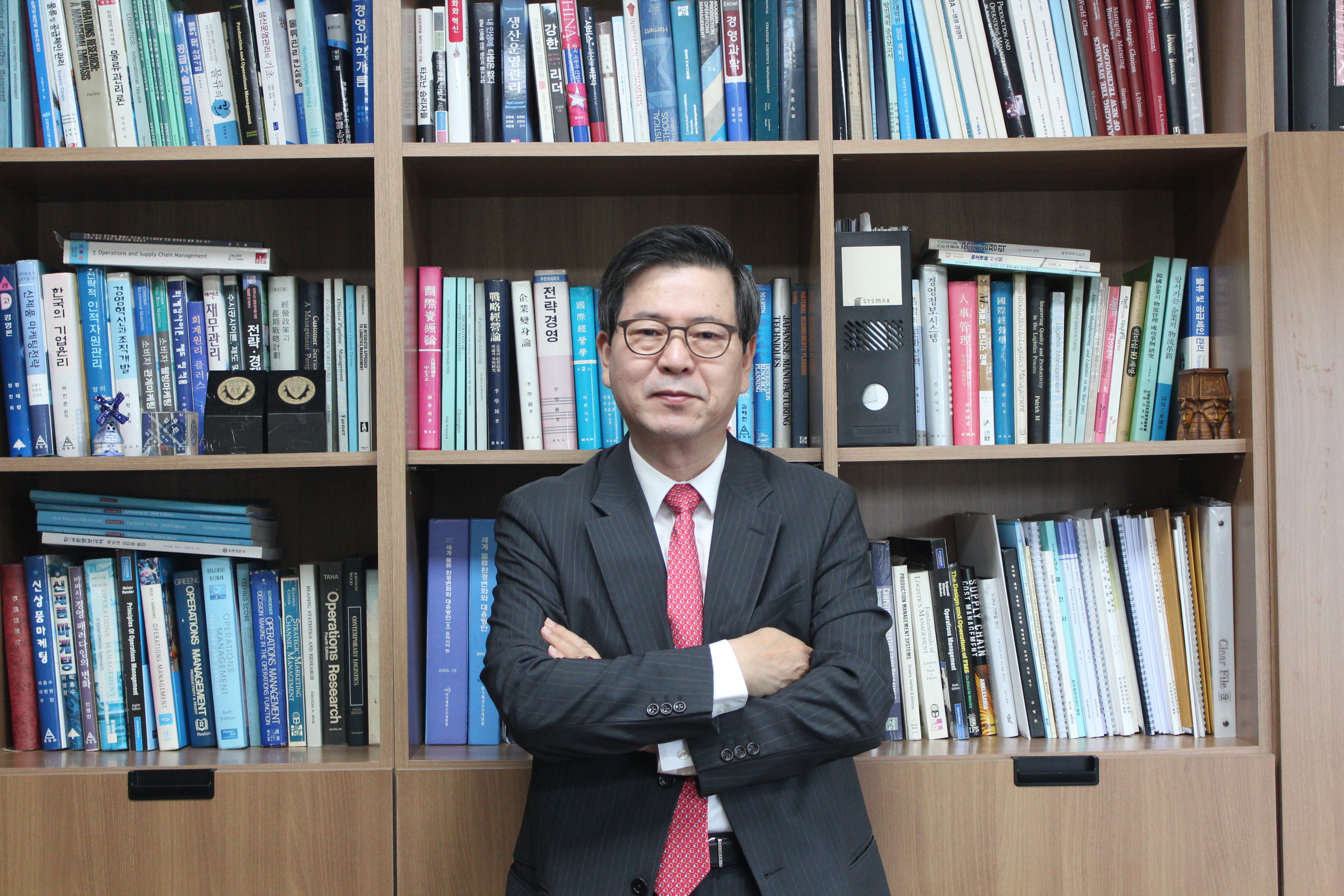 30년간의 교직 생활을 돌아보는 김태현 교수의 마지막 이야기