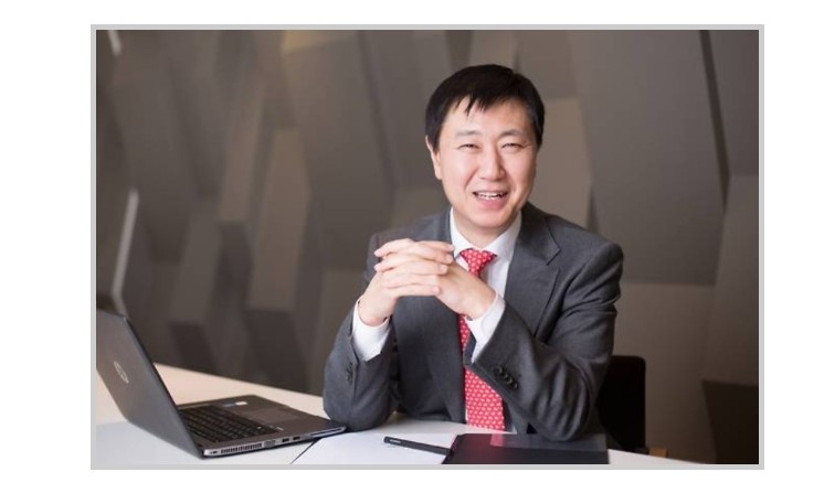 정기호(경영 79) 발전기금 2억 5천만원 기탁